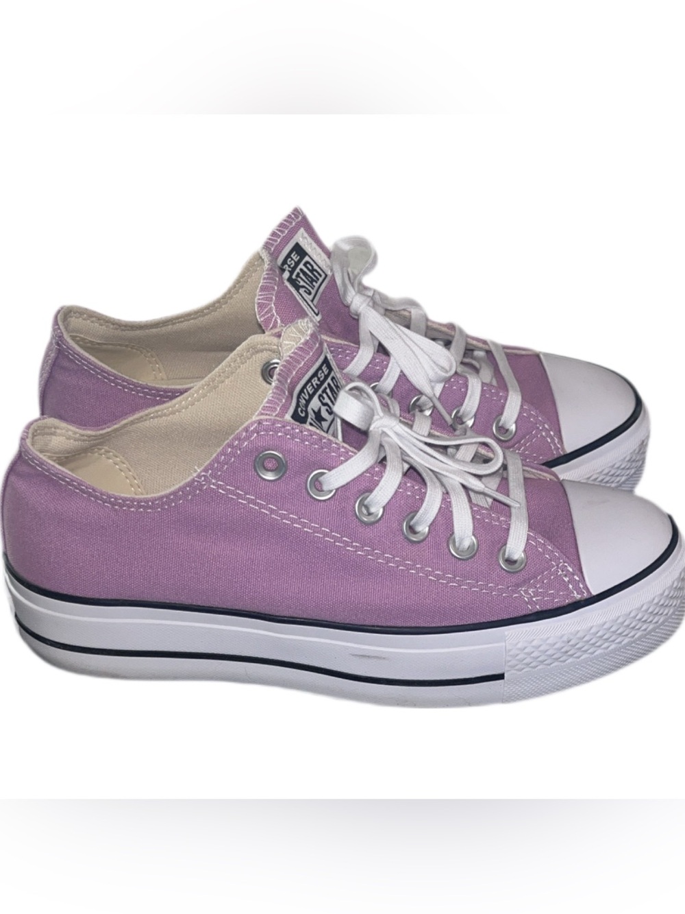 Women’s Classic Amethyst Converse